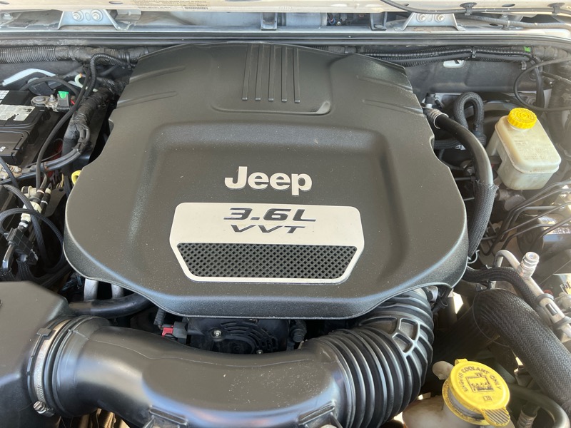 Jeep Wrangler Unlimited Sport 4WD 2013 Jeep Wrangler Unlimited Sport 4WD 2013