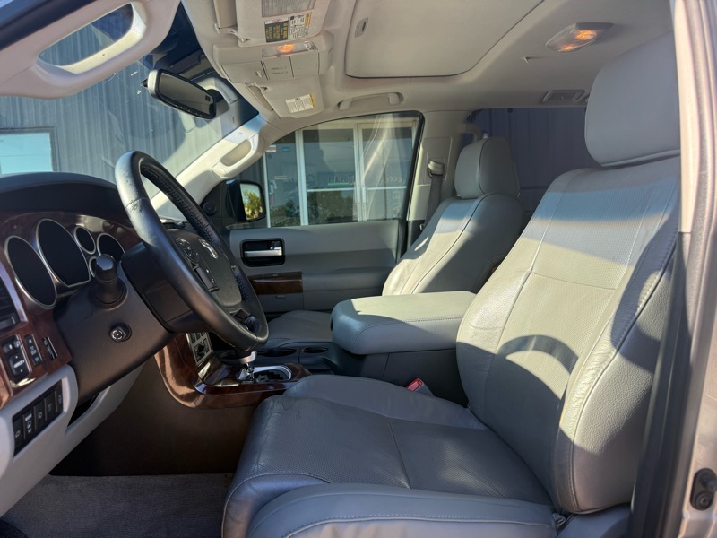 Toyota Sequoia Plantium 4WD 2008 Toyota Sequoia Plantium 4WD 2008