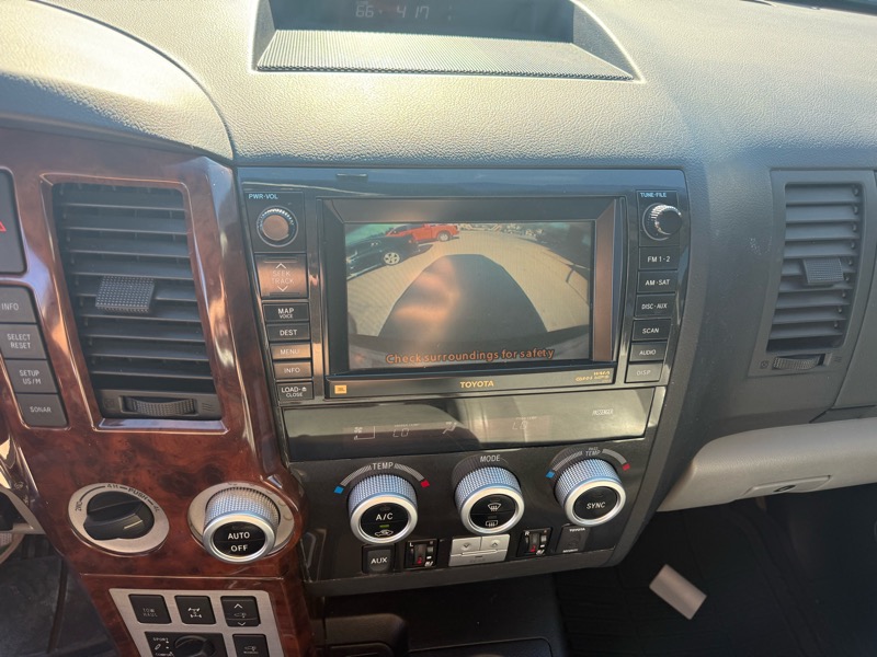 Toyota Sequoia Plantium 4WD 2008 Toyota Sequoia Plantium 4WD 2008