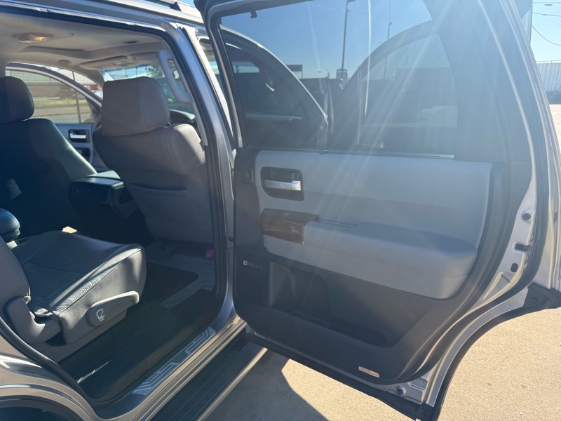 Toyota Sequoia Plantium 4WD 2008 Toyota Sequoia Plantium 4WD 2008