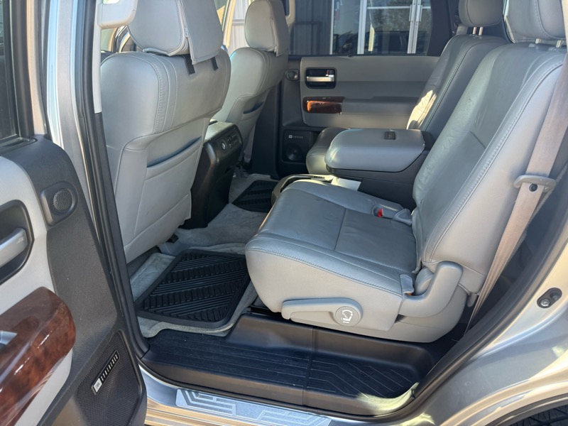 Toyota Sequoia Plantium 4WD 2008 Toyota Sequoia Plantium 4WD 2008