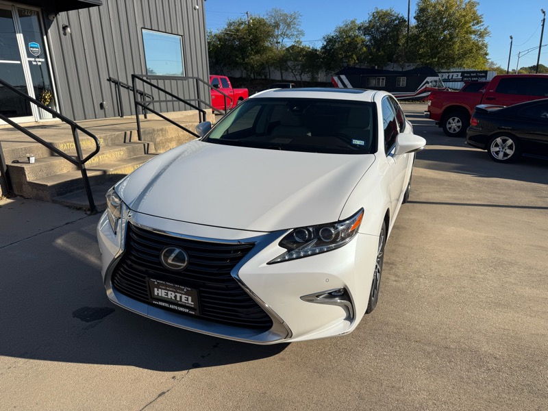 Lexus ES 350 Sedan 2016 Lexus ES 350 Sedan 2016