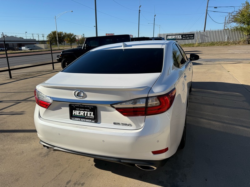 Lexus ES 350 Sedan 2016 Lexus ES 350 Sedan 2016