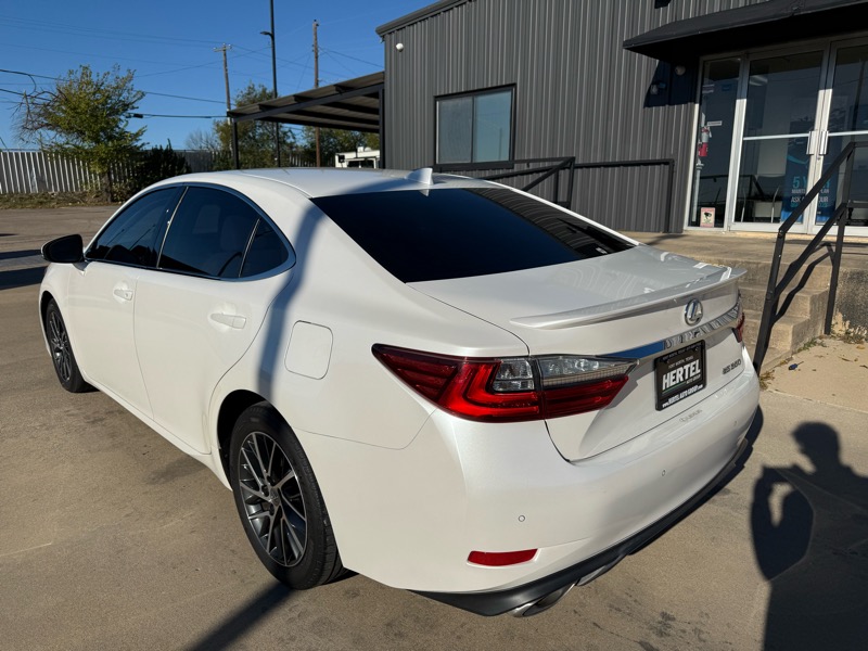Lexus ES 350 Sedan 2016 Lexus ES 350 Sedan 2016