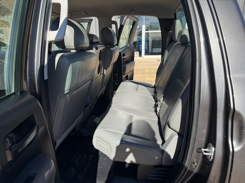 Toyota Tundra Tundra-Grade Double Cab 4.6L 2WD 2013 Toyota Tundra Tundra-Grade Double Cab 4.6L 2WD 2013