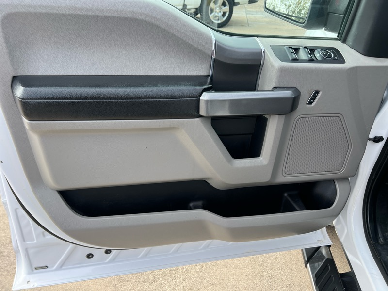 Ford F-150 4WD SuperCrew 139" FX4 2019