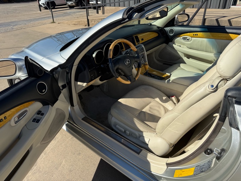 Lexus SC 430 Convertible 2002