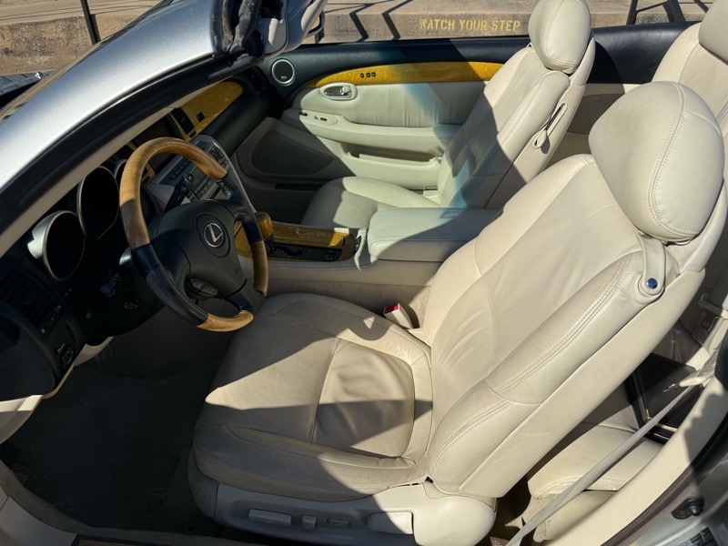 Lexus SC 430 Convertible 2002