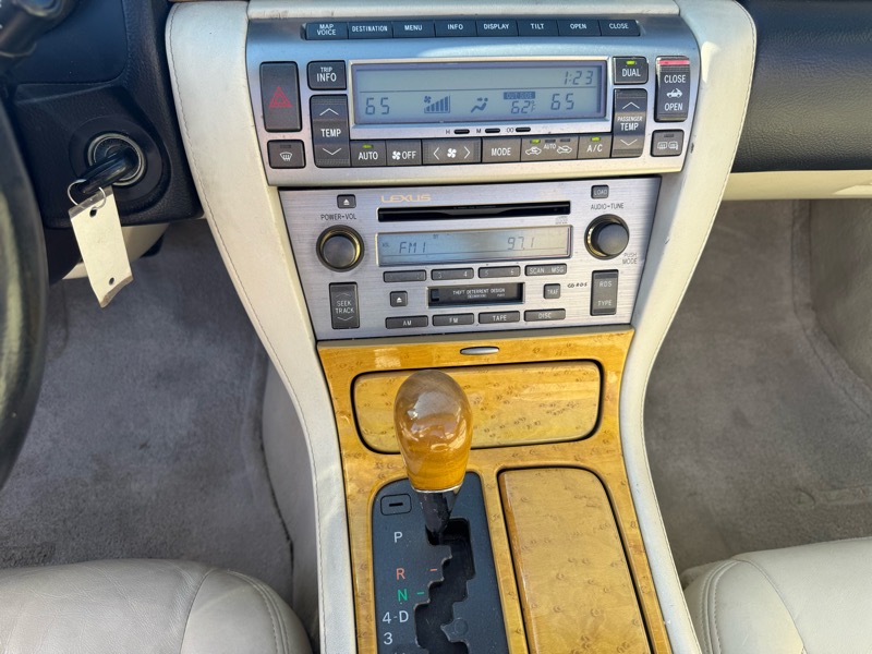 Lexus SC 430 Convertible 2002