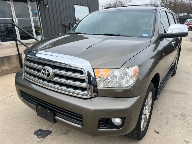 Toyota Sequoia Limited 4WD FFV 2014
