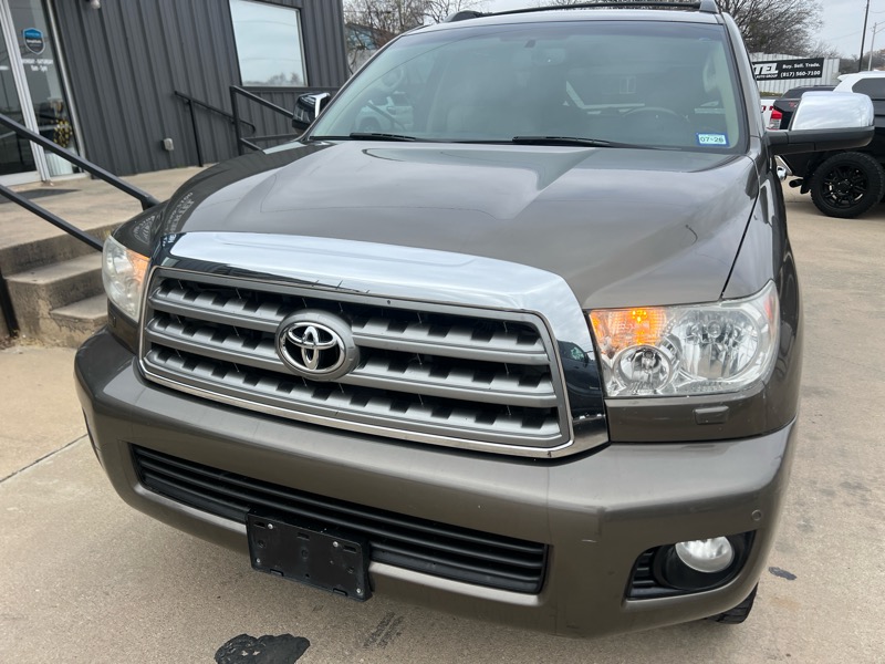 Toyota Sequoia Limited 4WD FFV 2014