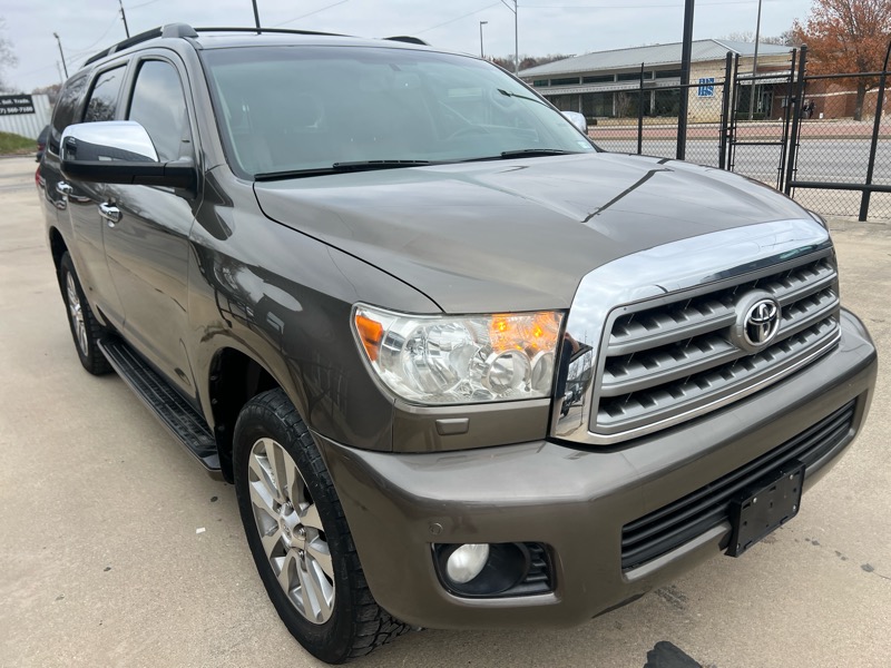 Toyota Sequoia Limited 4WD FFV 2014