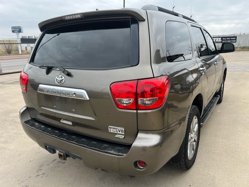 Toyota Sequoia Limited 4WD FFV 2014