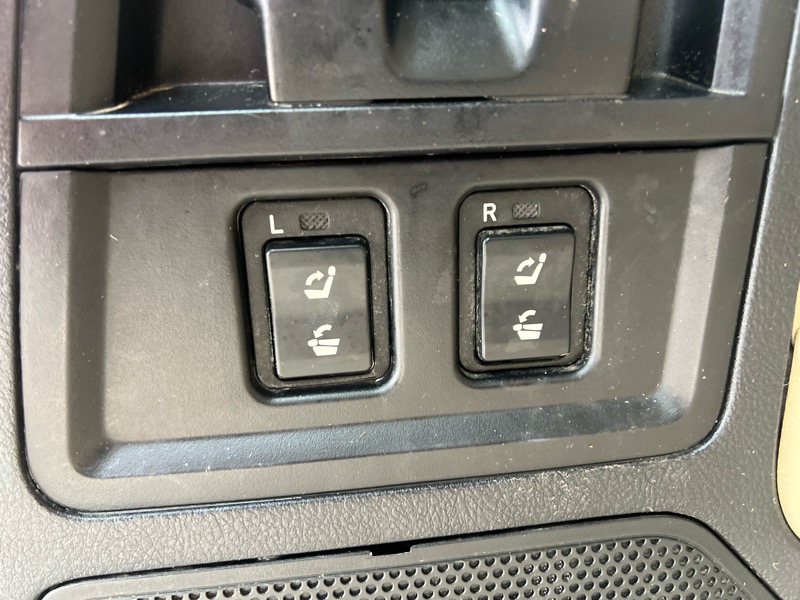 Toyota Sequoia Limited 4WD FFV 2014