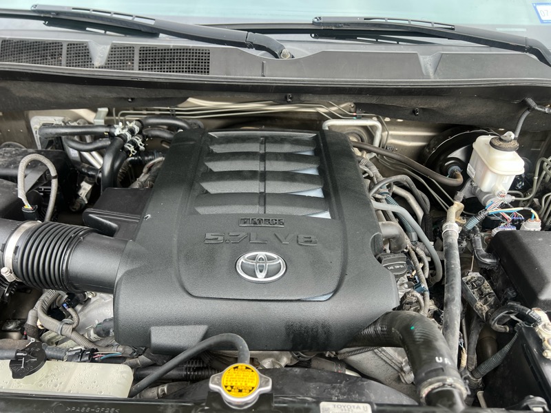 Toyota Sequoia Limited 4WD FFV 2014