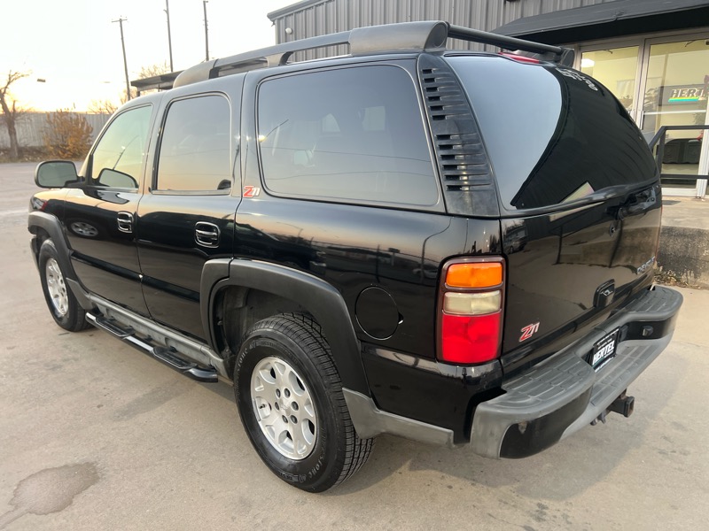 Chevrolet Tahoe 4WD 2004