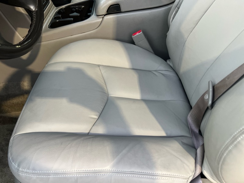 Chevrolet Tahoe 4WD 2004