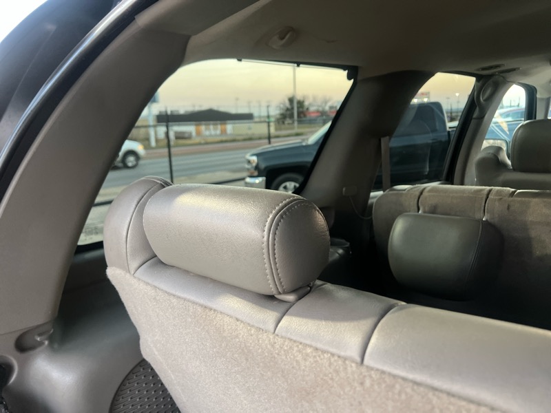 Chevrolet Tahoe 4WD 2004