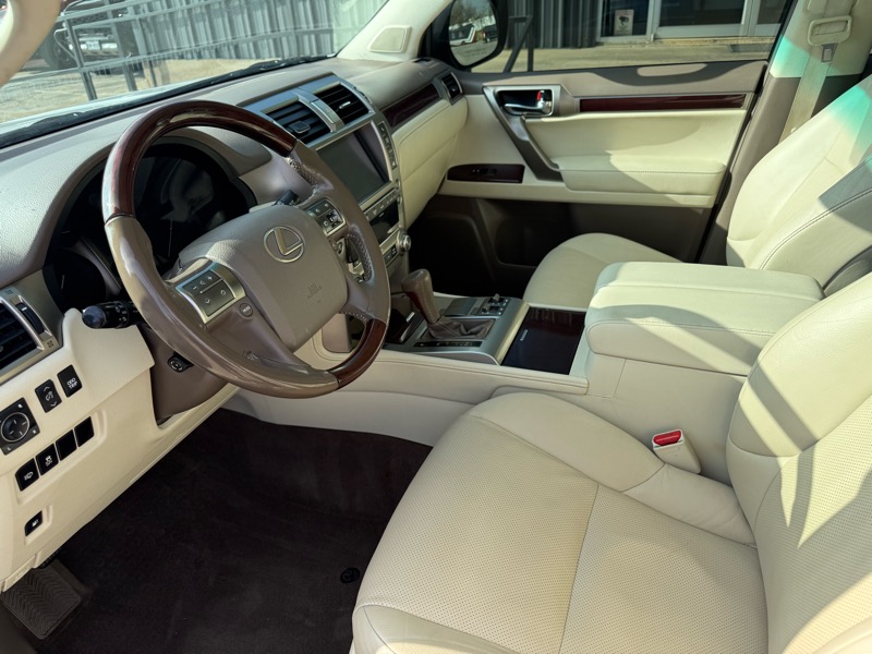 Lexus GX 460 Base 2017