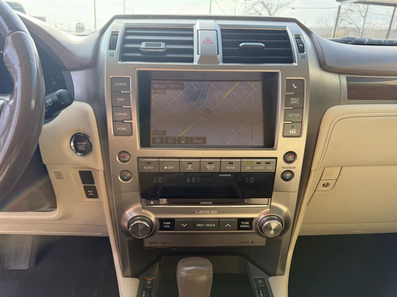 Lexus GX 460 Base 2017
