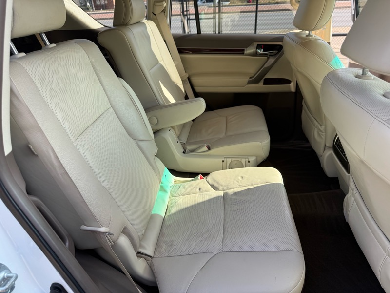 Lexus GX 460 Base 2017