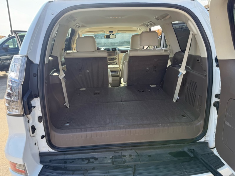 Lexus GX 460 Base 2017