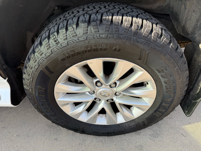 Lexus GX 460 Base 2017