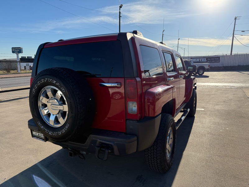 HUMMER H3 4WD 4dr SUV Luxury 2008
