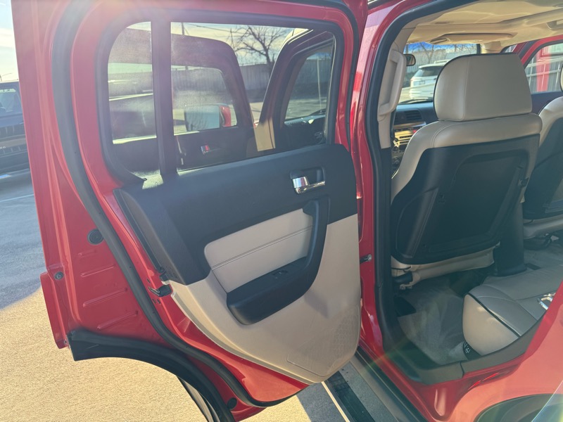 HUMMER H3 4WD 4dr SUV Luxury 2008