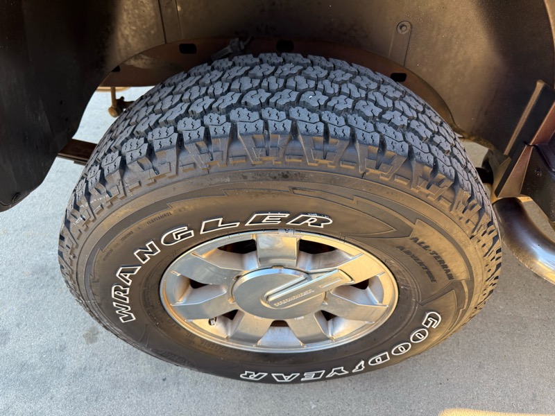 HUMMER H3 4WD 4dr SUV Luxury 2008