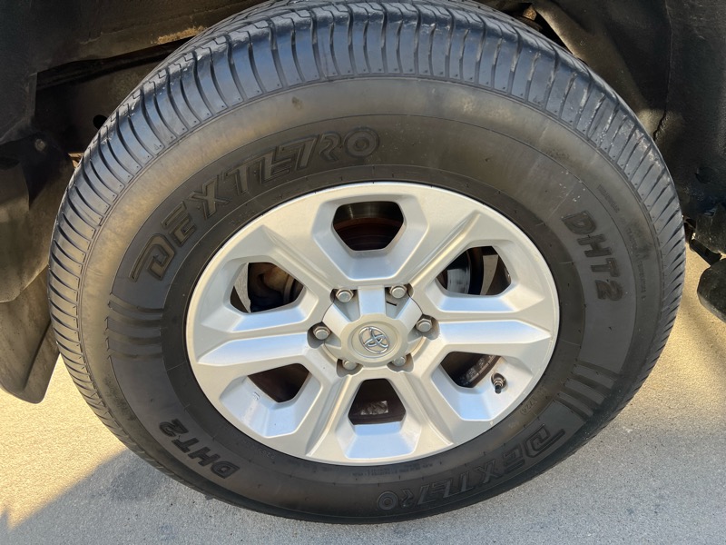 Toyota 4Runner SR5 4WD 2014