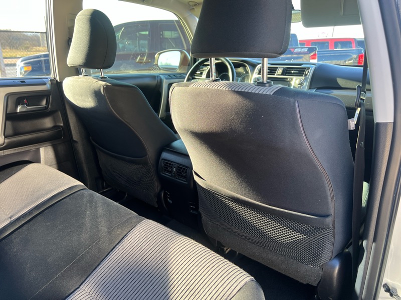 Toyota 4Runner SR5 4WD 2014