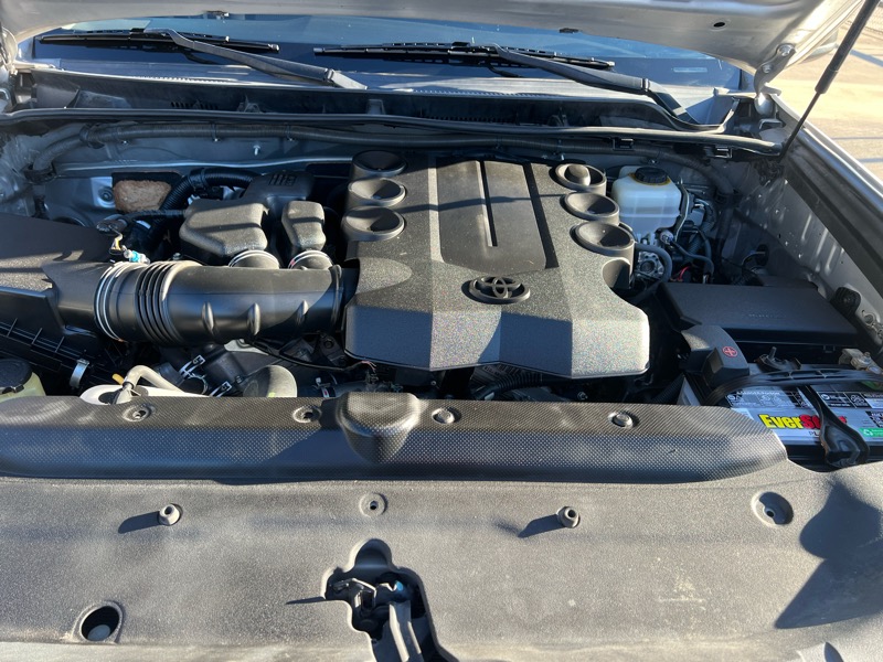 Toyota 4Runner SR5 4WD 2014