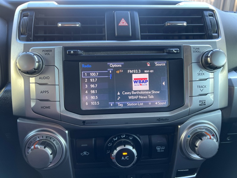 Toyota 4Runner SR5 4WD 2014