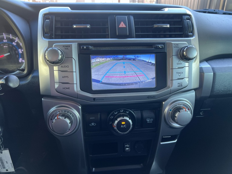 Toyota 4Runner SR5 4WD 2014