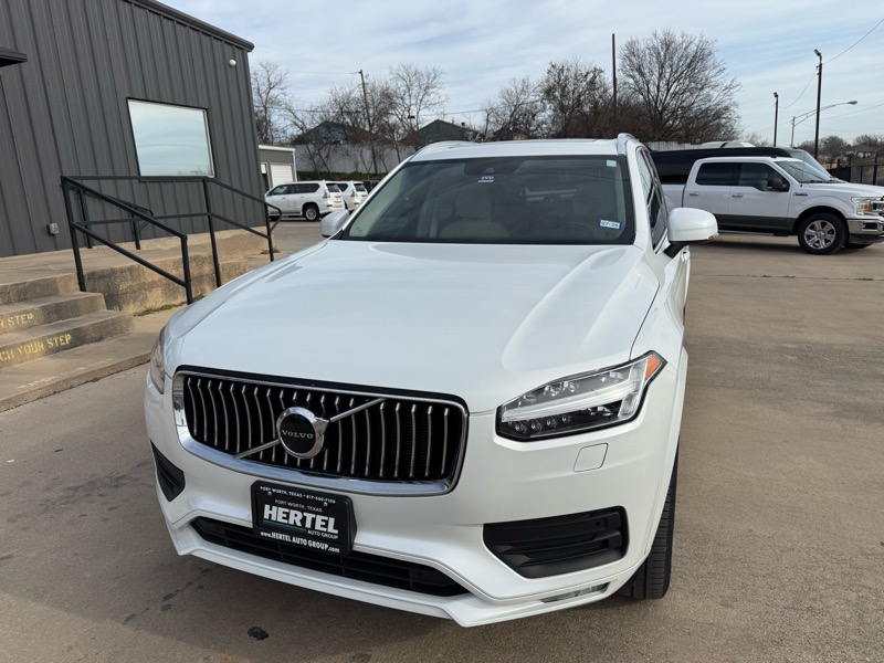 Volvo XC90 T6 Momentum AWD 2022