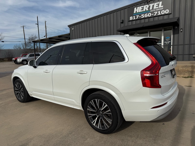 Volvo XC90 T6 Momentum AWD 2022