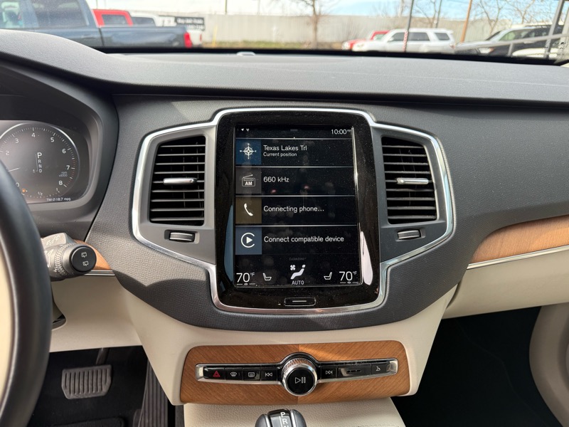 Volvo XC90 T6 Momentum AWD 2022