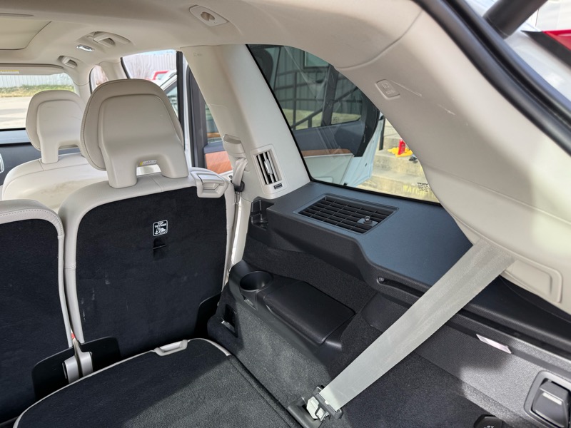 Volvo XC90 T6 Momentum AWD 2022