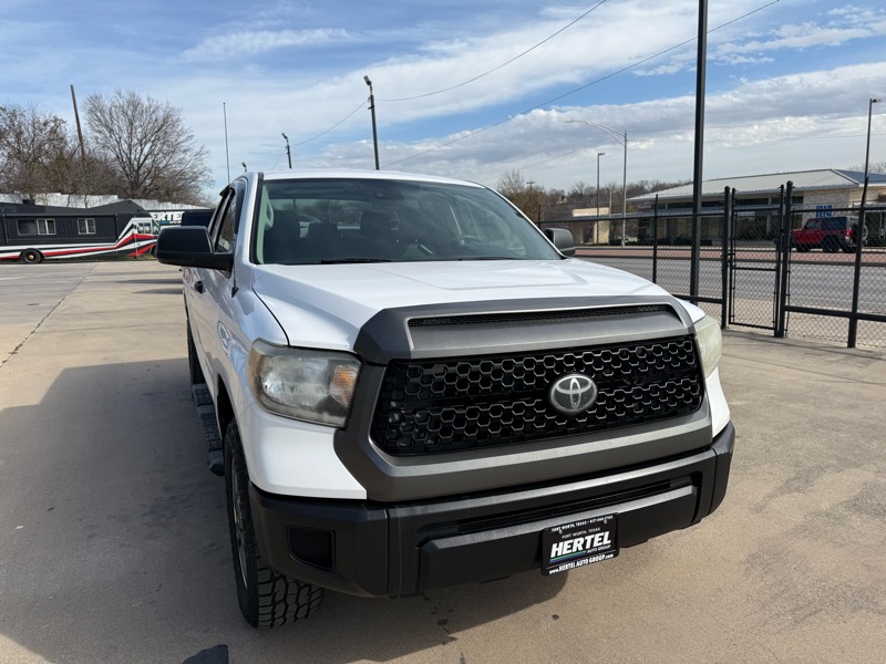 Toyota Tundra SR5 4.6L V8 Double Cab 4WD 2019