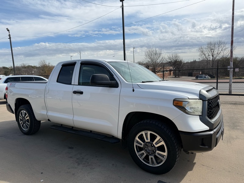 Toyota Tundra SR5 4.6L V8 Double Cab 4WD 2019