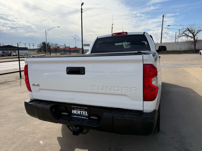 Toyota Tundra SR5 4.6L V8 Double Cab 4WD 2019