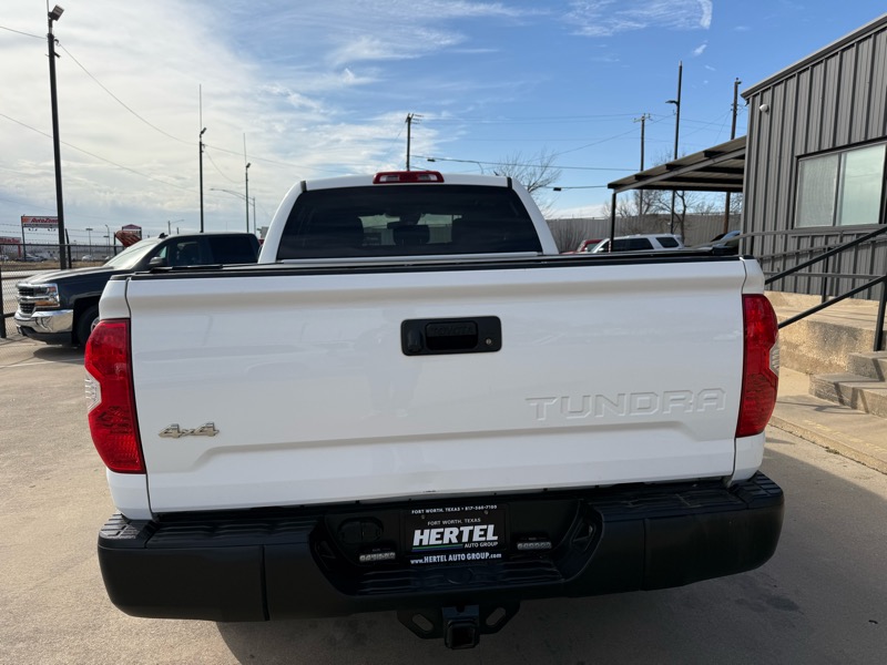 Toyota Tundra SR5 4.6L V8 Double Cab 4WD 2019