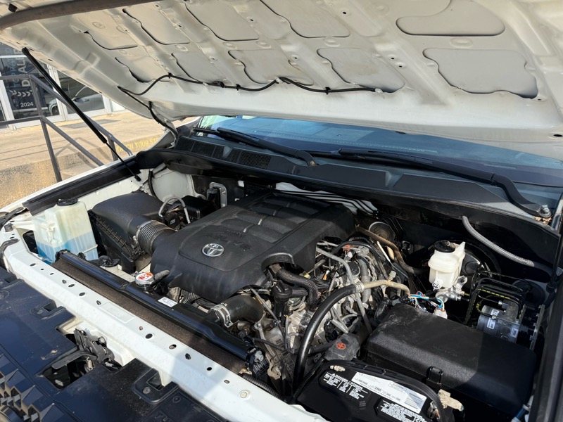 Toyota Tundra SR5 4.6L V8 Double Cab 4WD 2019