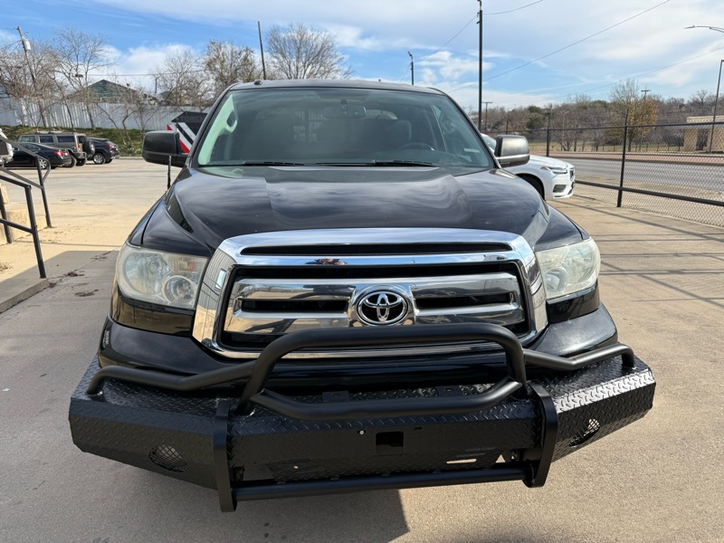 Toyota Tundra  2013