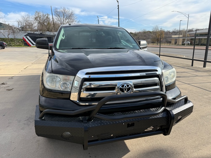 Toyota Tundra  2013