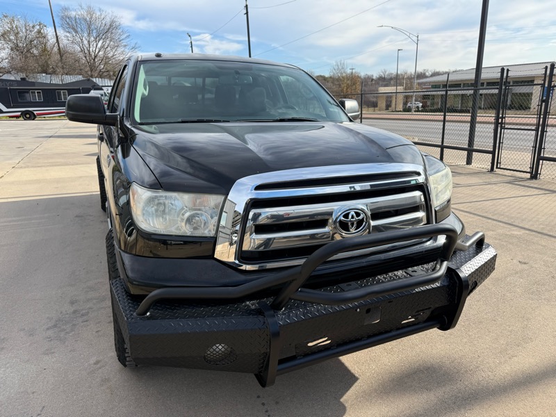 Toyota Tundra  2013