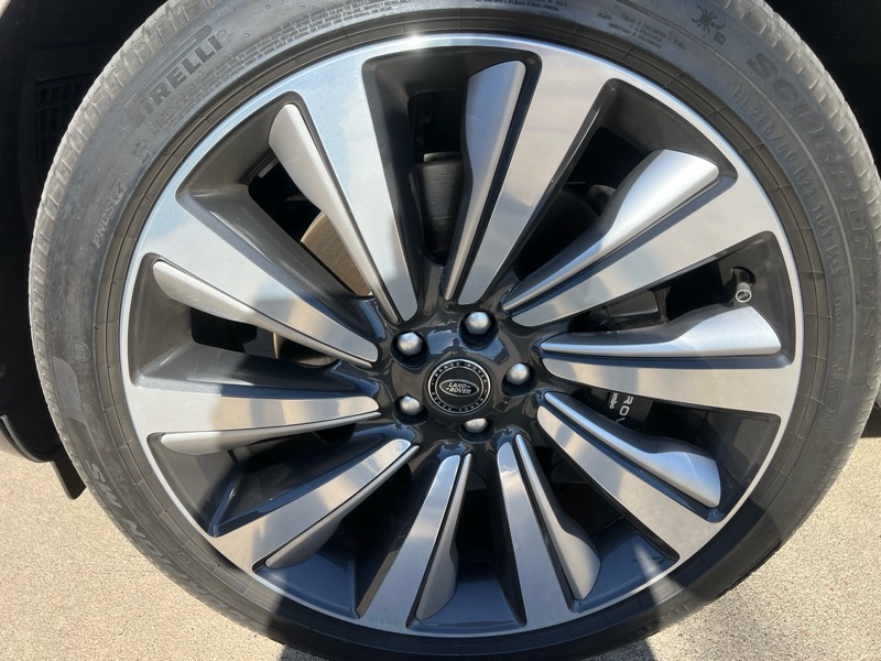 Land Rover Range Rover SV LWB 5 2025