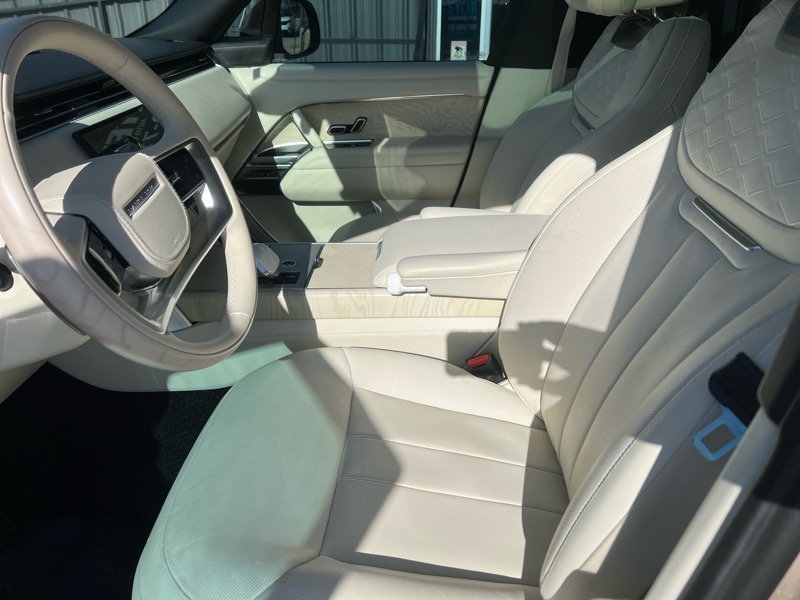 Land Rover Range Rover SV LWB 5 2025