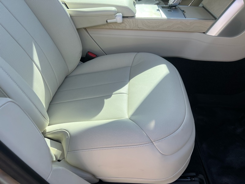 Land Rover Range Rover SV LWB 5 2025